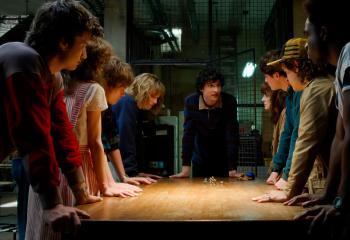 جماعة إيليفن في تريلر الموسم 5 من مسلسل سترينجر ثينقز