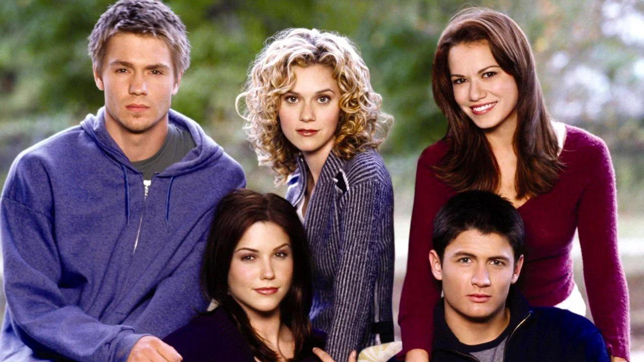 مسلسل - تل الشجرة الواحدة - شبكة The Cw